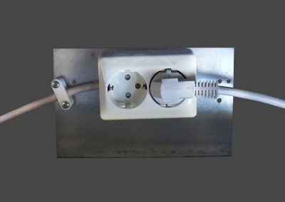 Mounting plate